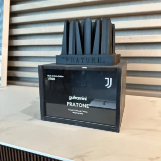 Pratone Guframini Black & White Juventus Edition